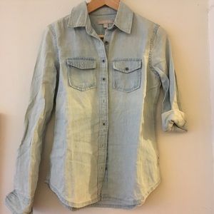 Banana Republic light wash denim button down